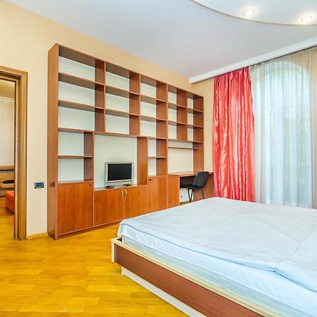 Vip Apartamen Nizami Street Baku Exterior foto